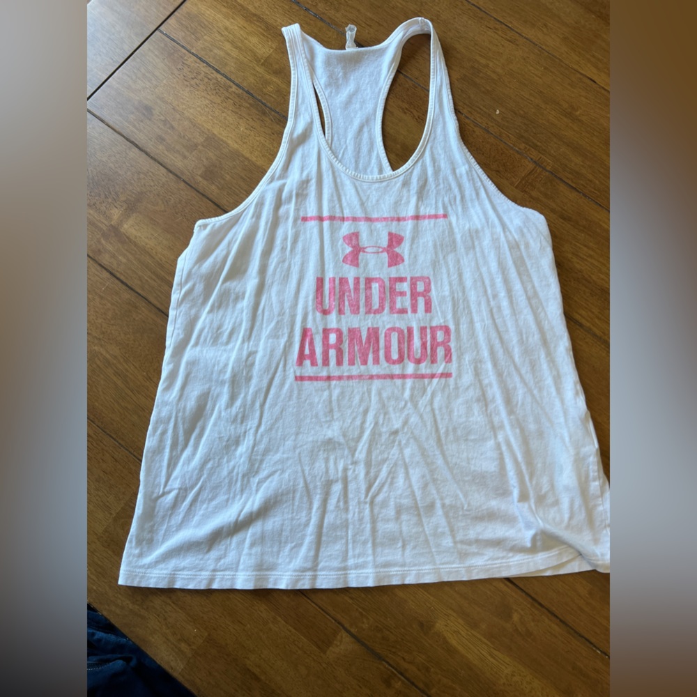 White XL under armor tank